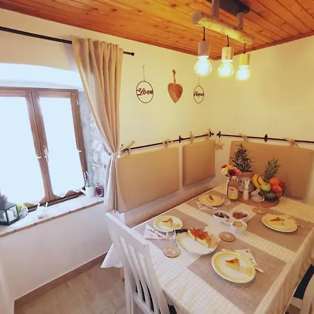 House Brest Holiday home Buzet