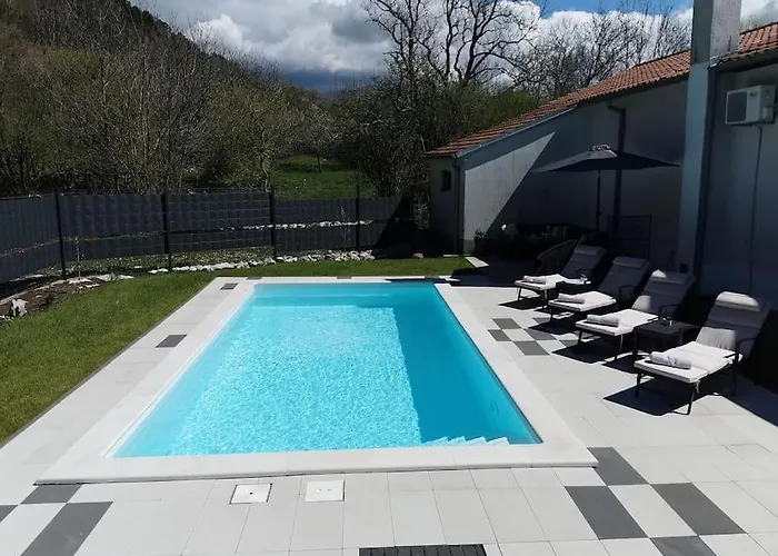 Vikendica House Brest