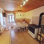 House Brest Semesterbostad