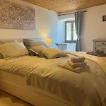 House Brest Semesterbostad